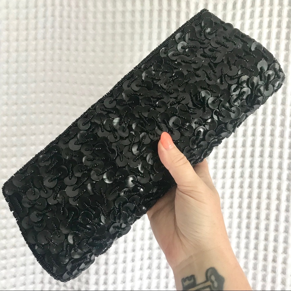 🆕 PURVA India Made Black Beaded Clutch Purse